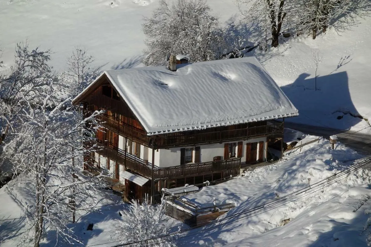 Bed and Breakfast La chambre du Moulin à Villard-sur-Doron 0*,  France